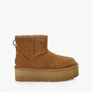 UGG Classic mini platform